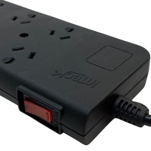 PROLONGADOR MULTIPLE 8 TOMAS NEGRO CON CABLE 1.5 C/ PROTECTOR TERMICO - Vista 3