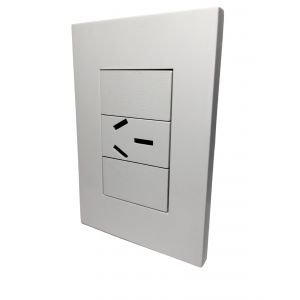 LLAVE ARMADA 1 TOMA 20A JELUZ PLATINUM BLANCO