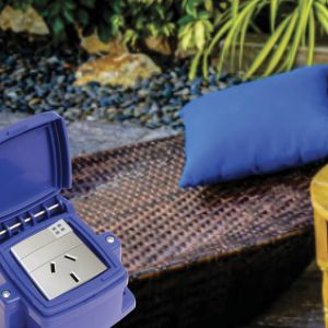 CAJA CAPSULADA EXTERIOR 1 PUNTO Y TOMA 10 AMP ESPECIAL C/ TAPA EXTERIOR EXULTT - Vista 4