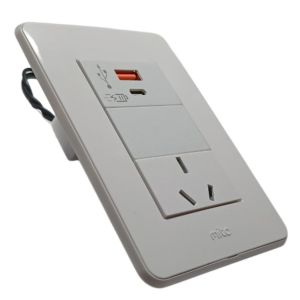 LLAVE TOMA 10A Y USB A / USB C CARGA RAPIDA JELUZ MITO BL/BL - Vista 2