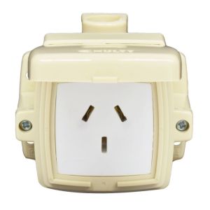 CAJA CAPSULADA EXTERIOR TOMA 10 AMP C/ TAPA EXTERIOR EXULTT