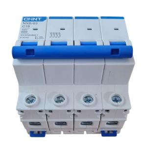 LLAVE TERMICA TETRAPOLAR 4X16A 6KA CURVA C CHINT - Vista 4