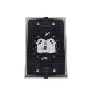 SET ARMADO 1 TOMACORRIENTE 10A (5X5 / 10X5) LINEA URBANA EXULTT - Vista 3