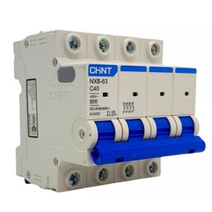 LLAVE TERMICA TETRAPOLAR 4X40A 6KA CURVA C CHINT - Vista 1