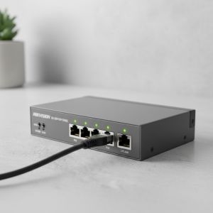 SWICHT POE 4 PUERTOS DS-3E0105P-E/M HIKVISION - Vista 3