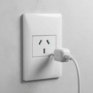 SET ARMADO TOMA CORRIENTE SIMPLE 10A CAMBRE SIGLO XXII BLANCO - Vista 1