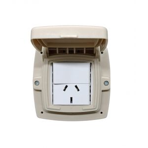 LLAVE 1 PUNTO Y TOMA 10 AMP CAPSULADO EMBUTIR BEIGE
