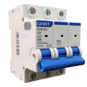 LLAVE TERMICA TRIPOLAR 3X6A 6KA CURVA C CHINT - Vista 1