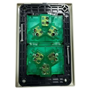 SET ARMADO TOMA CORRIENTE DOBLE 10A ESPECIAL CAMBRE SIGLO XXII BLANCO - Vista 2