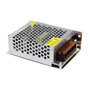 FUENTE SWITHICHING INTERNA PARA EQUIPOS LED 12VCC 5A PRONEXT