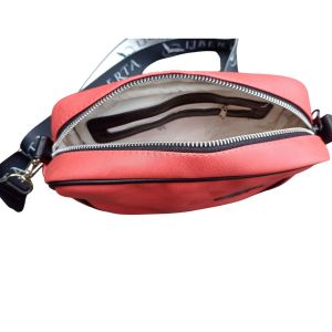 CARTERA BANDOLERA PRAGA MODERNA ECO CUERO C/ CIERRE LIBERTA - Vista 2