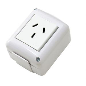 SET ARMADO 1 TOMACORRIENTE 20A DE SUPERFICIE LINEA URBANA EXULTT