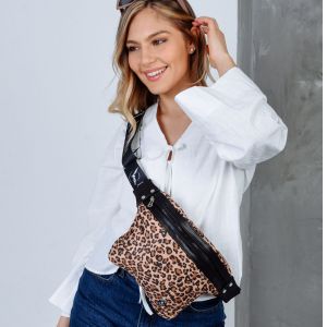 RIñONERA MUJER ECOCUERO CRUZADA URBANA CON CORREA REGULABLE ALASKA LIBERTA - Vista 18