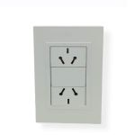 SET ARMADO TOMACORRIENTES DOBLE 10A (ESPECIAL) LINEA URBANA EXULTT