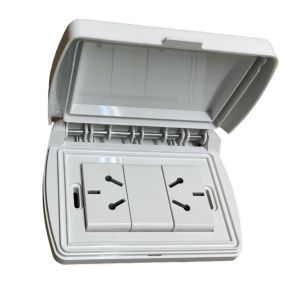 TAPA CAPSULADA EXTERIOR RIGIDA + 2 TOMAS ESPECIAL 10A EXULTT URBANA - Vista 1