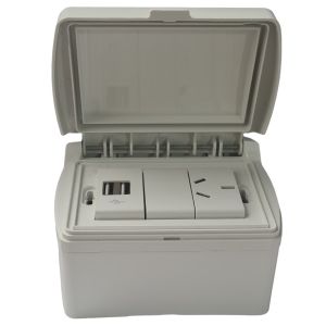 TAPA CAPSULADA EXTERIOR RIGIDA APLICAR + 1 USB DOBLE + 1 TOMA 10A EXULTT - Vista 1